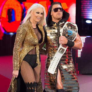 WWE Power Couple