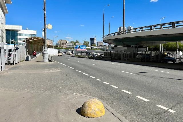 Хорошёвское шоссе, транспортная развязка Третьего транспортного кольца с Хорошёвским шоссе и Беговой улицей