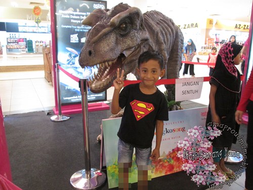 Afif dan Dinosaur