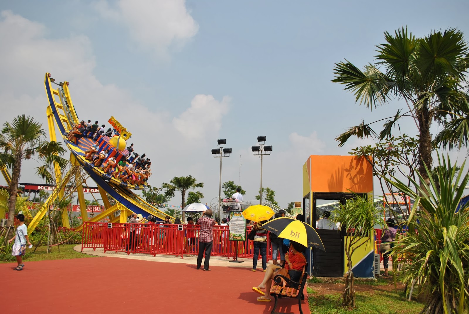 DUNIA DIAN Main di JungleLand Sentul City