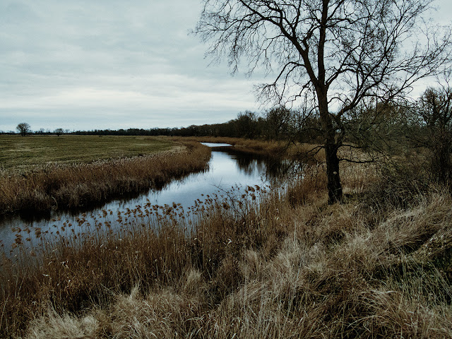 Oderbruch - Himmel, Land + Wasser © Jost Schilgen