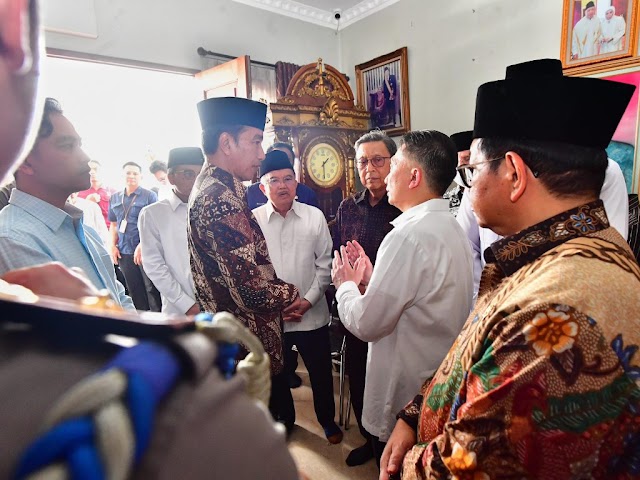 Innalillahi! Jokowi Berdukacita atas Wafatnya Wapres ke-9 Hamzah Haz 