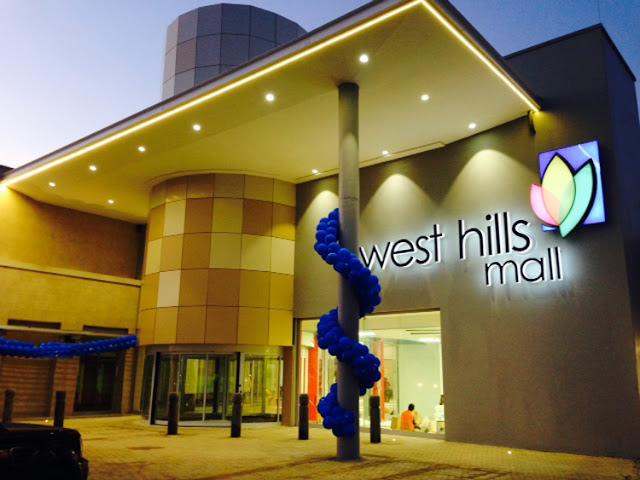 Terror Scare At West Hills Mall !!
