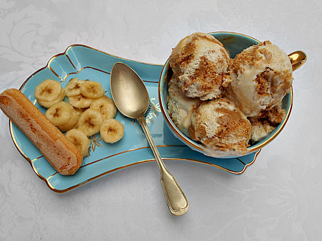 gelado banana e doce de leite