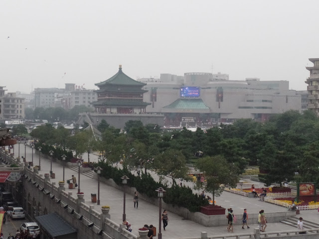 xi'an bell tower view from drum tower