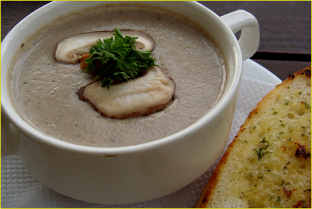 NiNi-Ab Blog: Resepi Sup Cendawan