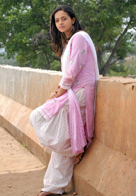 Actress Bhavana new cute photos