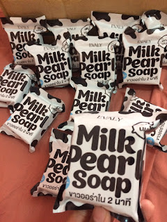   สบู่นมมุก, สบู่ milk pearl soap อันตรายไหม, สบู่milk pearl soap รีวิว, สบู่ milk pearl soap ของปลอม, สบู่ milk pearl soap ดีไหม, milk pearl soap ซื้อที่ไหน, สบู่ milk pearl soap พัน ทิป, สบู่ milk pearl soap pantip, milk pearl soap เจ้าของแบรนด์