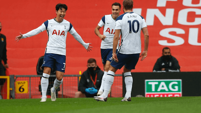 Tottenham hotspurs players photo vs Leeds