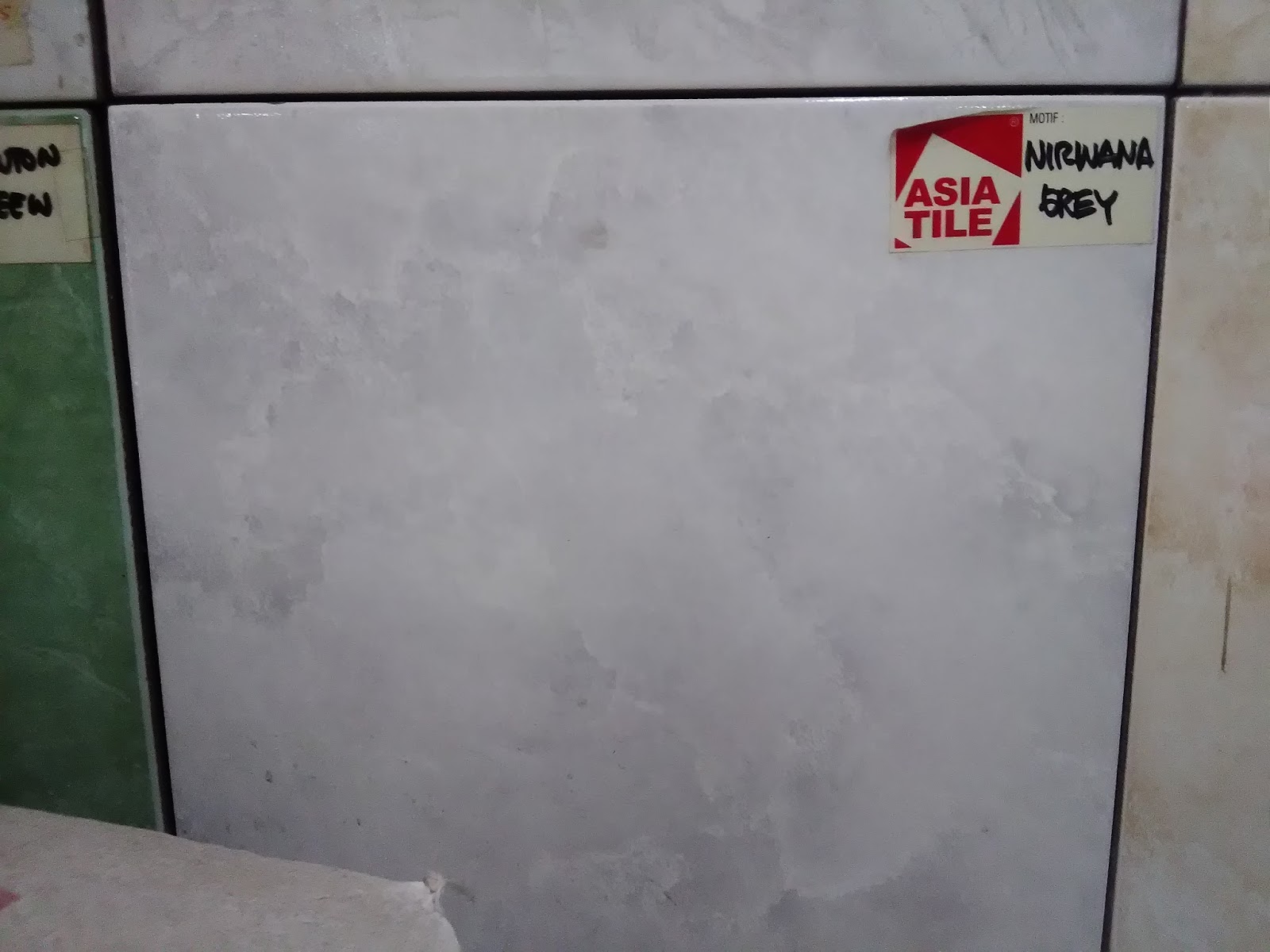 Keramik Asia Tile Ukuran 30cmx30cm