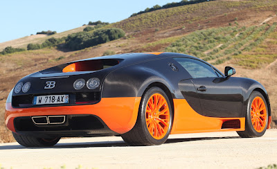 2011 Bugatti Veyron 16.4 Super Sport Rear Angle View