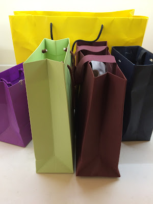 Make-up shopping bags