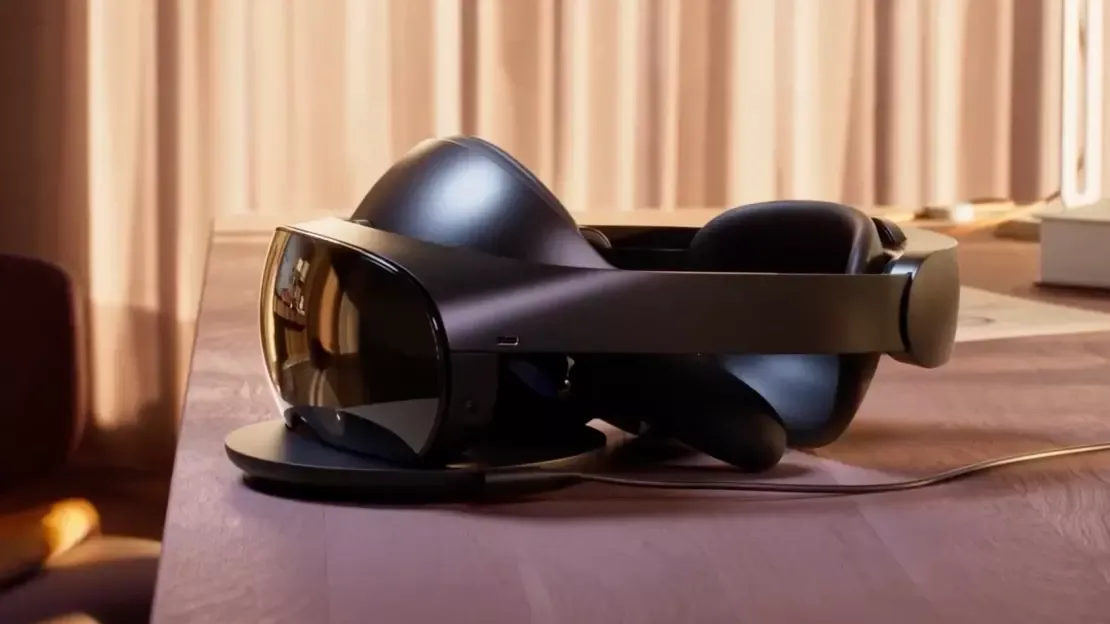 Techneverends image article - Mark Zuckerberg Introduces New VR Headset, Quest Pro