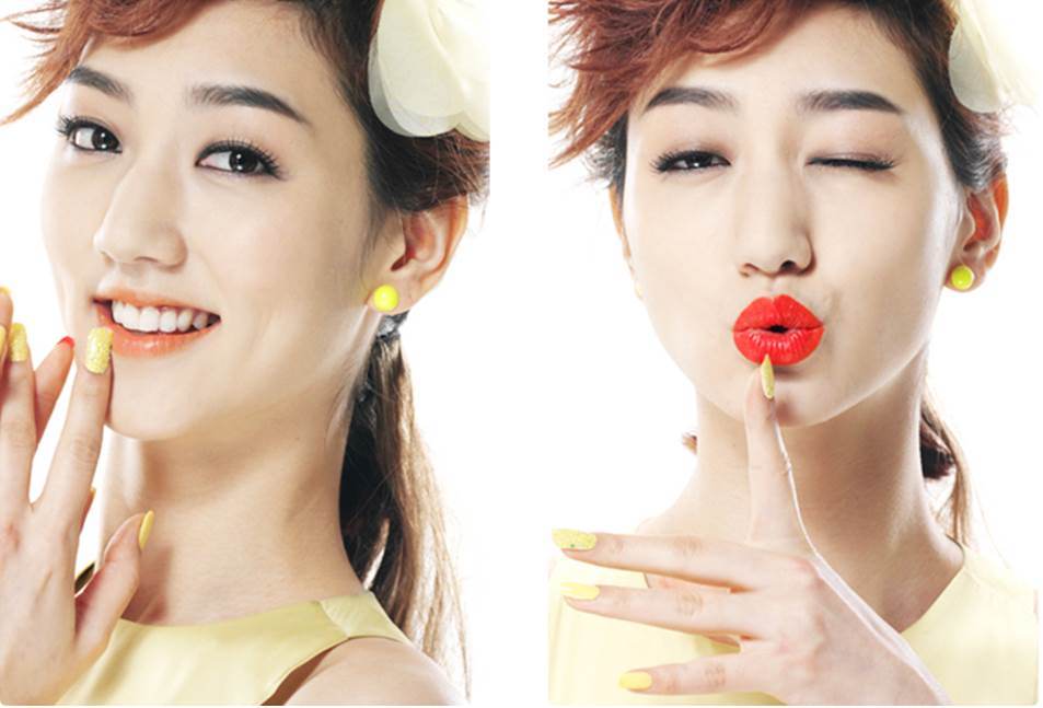 The effort behind the girl Korean  Summer  Makeup  trend 