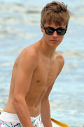 Justin Bieber Shirtless (justin bieber shirtless )