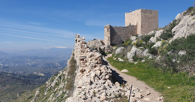 Photo 11/24 - L'Acrocorinthe est une citadel...