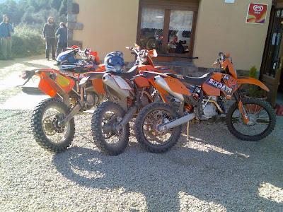 Las motos en el restaurante