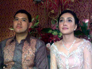 shandy aulia engaged to dave laksono and ready for marriage at a young ...