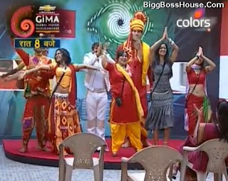 Bigg Boss 4 Participants Dance Performance