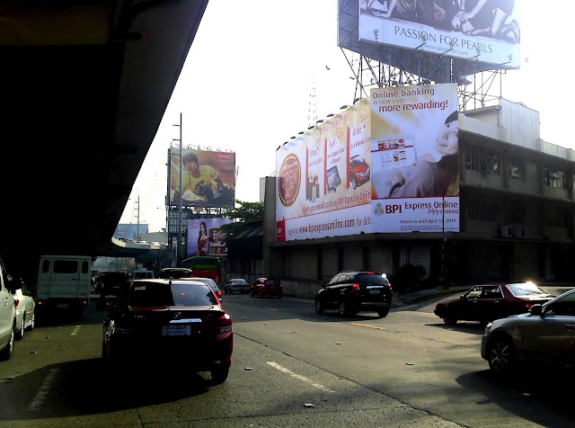 BPI pushes online banking via billboard