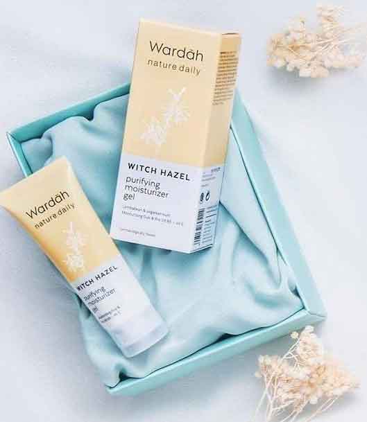 Wardah Purifying Moisturizer Gel with Witch Hazel Extract