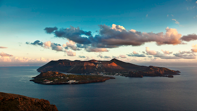 VULCANO Aeolian Islands, Sicily