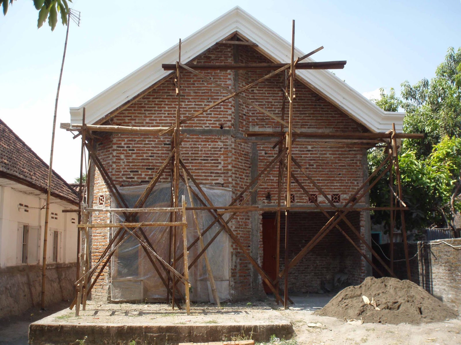 Gambar Teras Rumah Potong Gudang Dekorhom