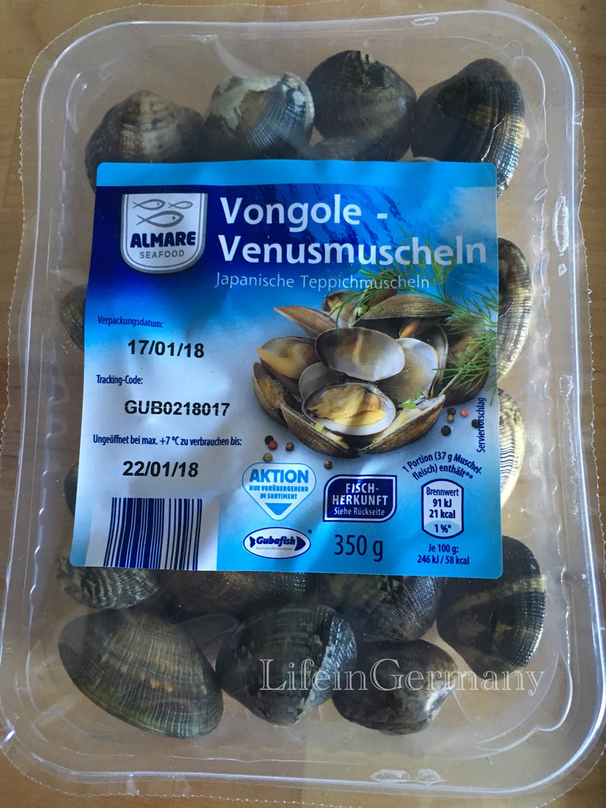Life In Germany ドイツで初めてアサリの酒蒸し