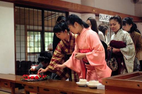 Hari Kuyo The Japanese Memorial Service For Broken Needles