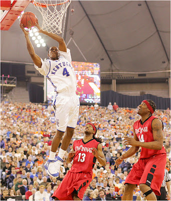 kobe bryant dunks on nash. Kobe Bryant Dunking On Paul