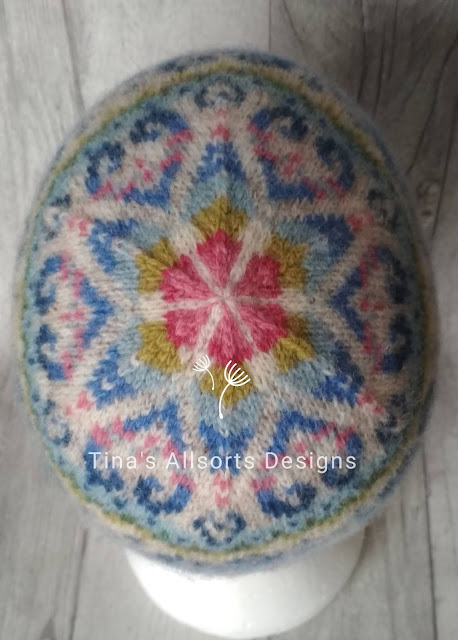 Tina’s Allsorts Designs, Hope Springs Hat