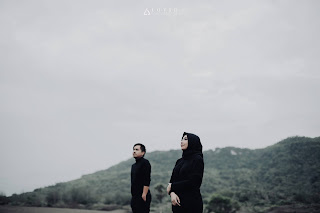 Prepare Pernikahan – Prewedding Di Yogyakarta “Candi Plaosan Lor, Pantai Cemara Sewu, Pantai Parang Tritis, Gumuk Pasir Parangkusumo" https://maheswariandini.blogspot.com/