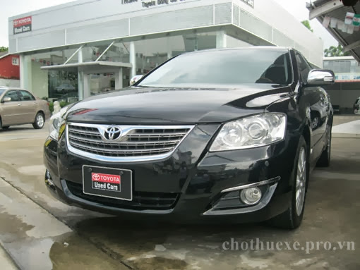 Cho thuê xe Camry 3.5Q hạng sang