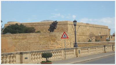 flame that Never Dies; Bastião de Saint James; Malta;