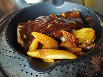 Probando las mejores Costillas de Manizales