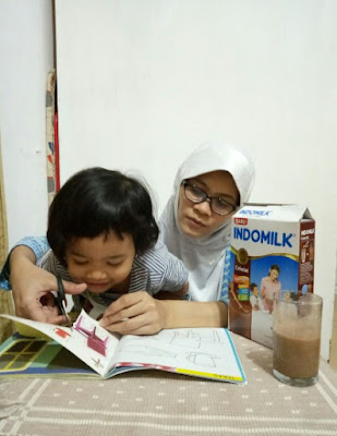 Indomilk Susu Bubuk buat anak jadi tinggi, tangguh, tanggap