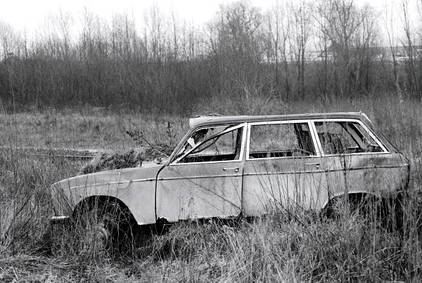 Labels Abandoned Buildings Abandoned Car Abandoned Cars abandoned house 