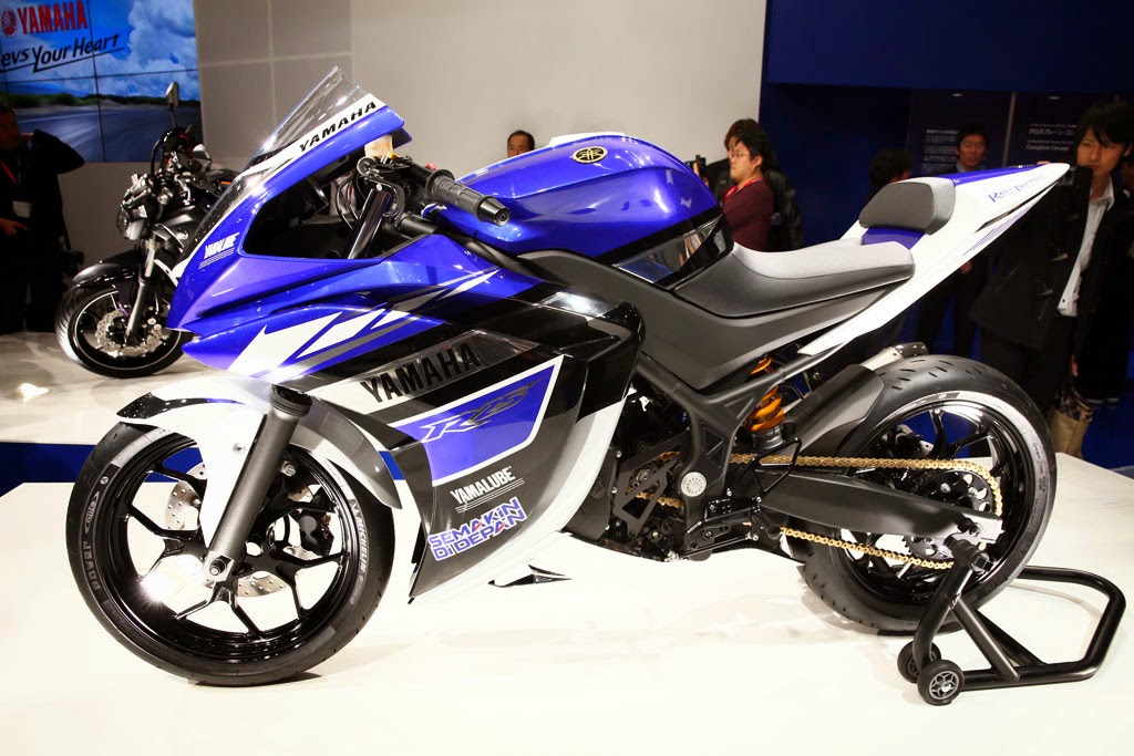 Motor Baru Yamaha R25 2014