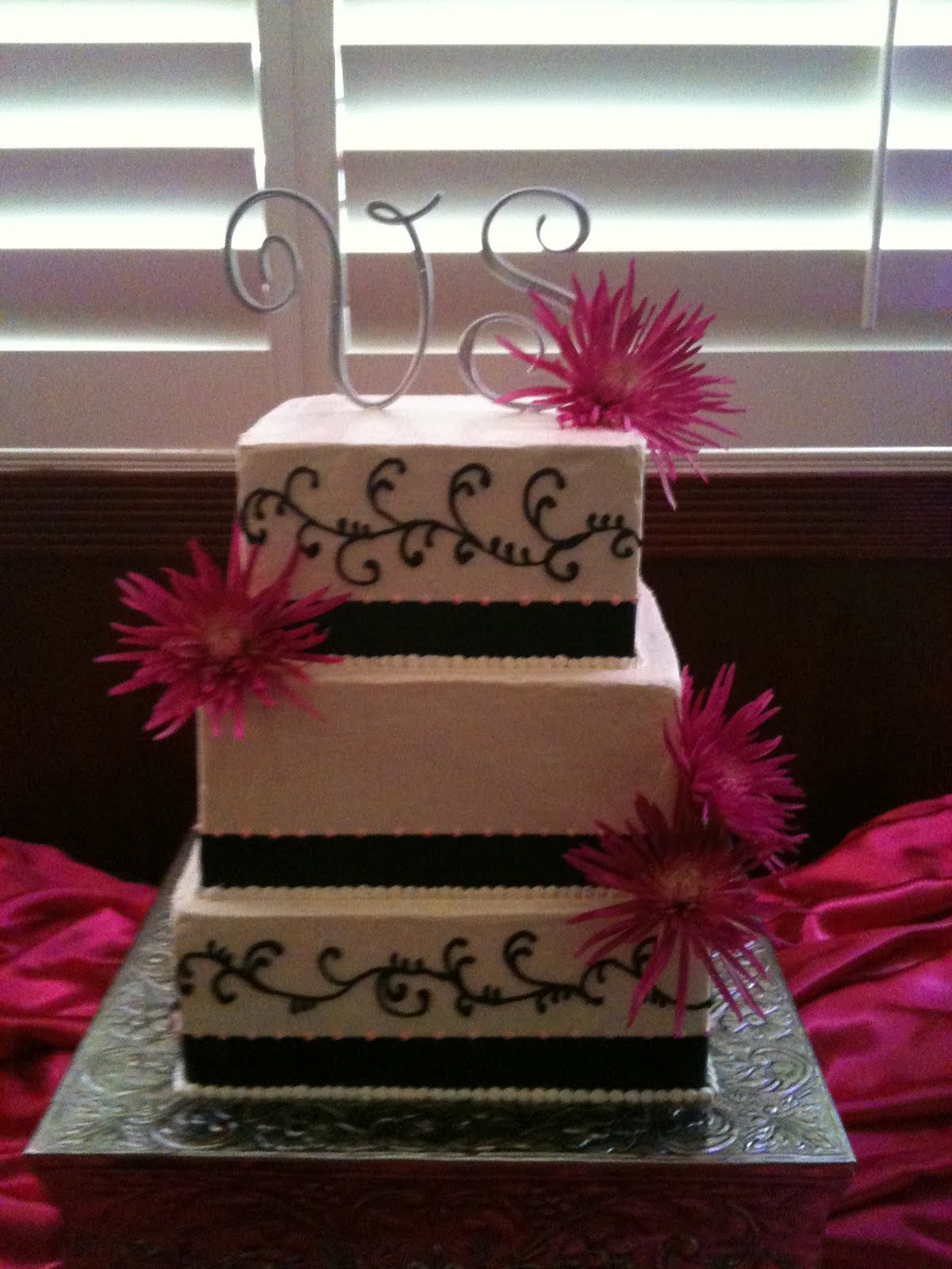 black and pink wedding