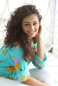 Seerath kapoor dazzling pics-thumbnail-41