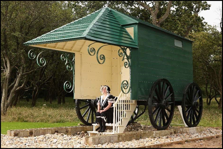 bathing-machines-17 bathing-machines-17
