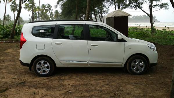Renault Lodgy side view