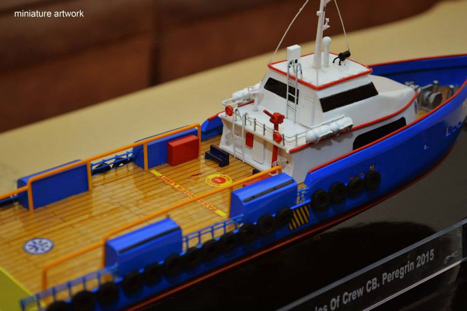 desain sketsa miniatur kapal crew boat cb peregrin milik pt baruna raya logistics terbaik