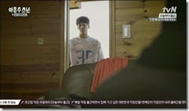 Plus.Nine.Boys.E03.mp4_002384582_thumb[1]