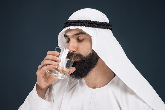 10 Manfaat Air ZAMZAM Untuk Kesehatan, Baik Untuk Jantung