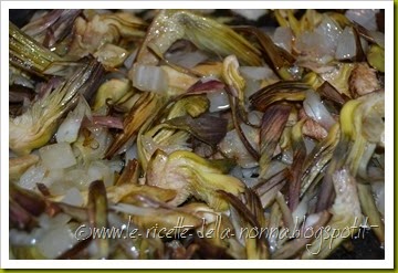 Fusilli integrali ai carciofi e panna con anelli di cipolla fritti (2)