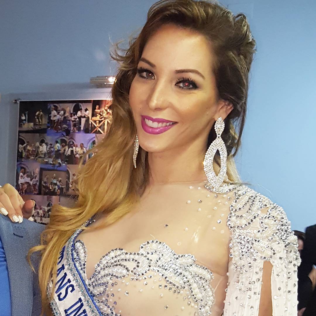 Lavine Holanda Miss Trans Universe 2013 Brazilian transgender beauty queen