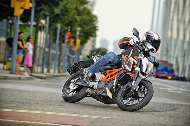 KTM 390 Duke