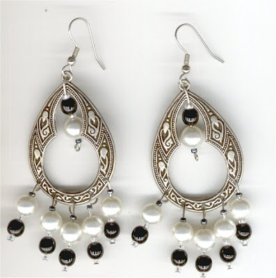 Stylish Earrings Designs & Pics