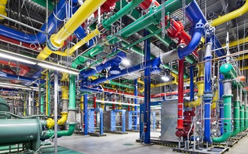 1671030-slide-google-datacenter-tech-05